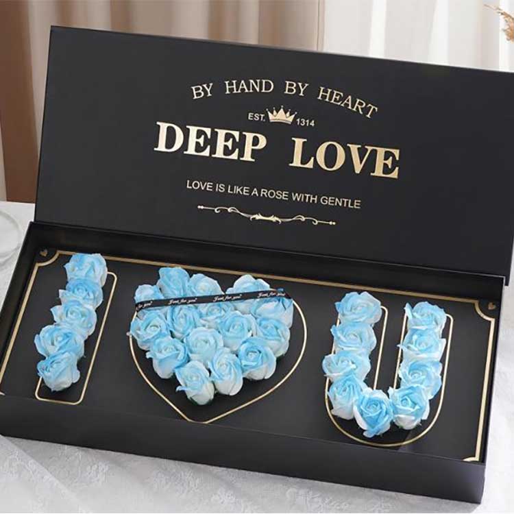 Кутия за цветя Soap Rose Heads